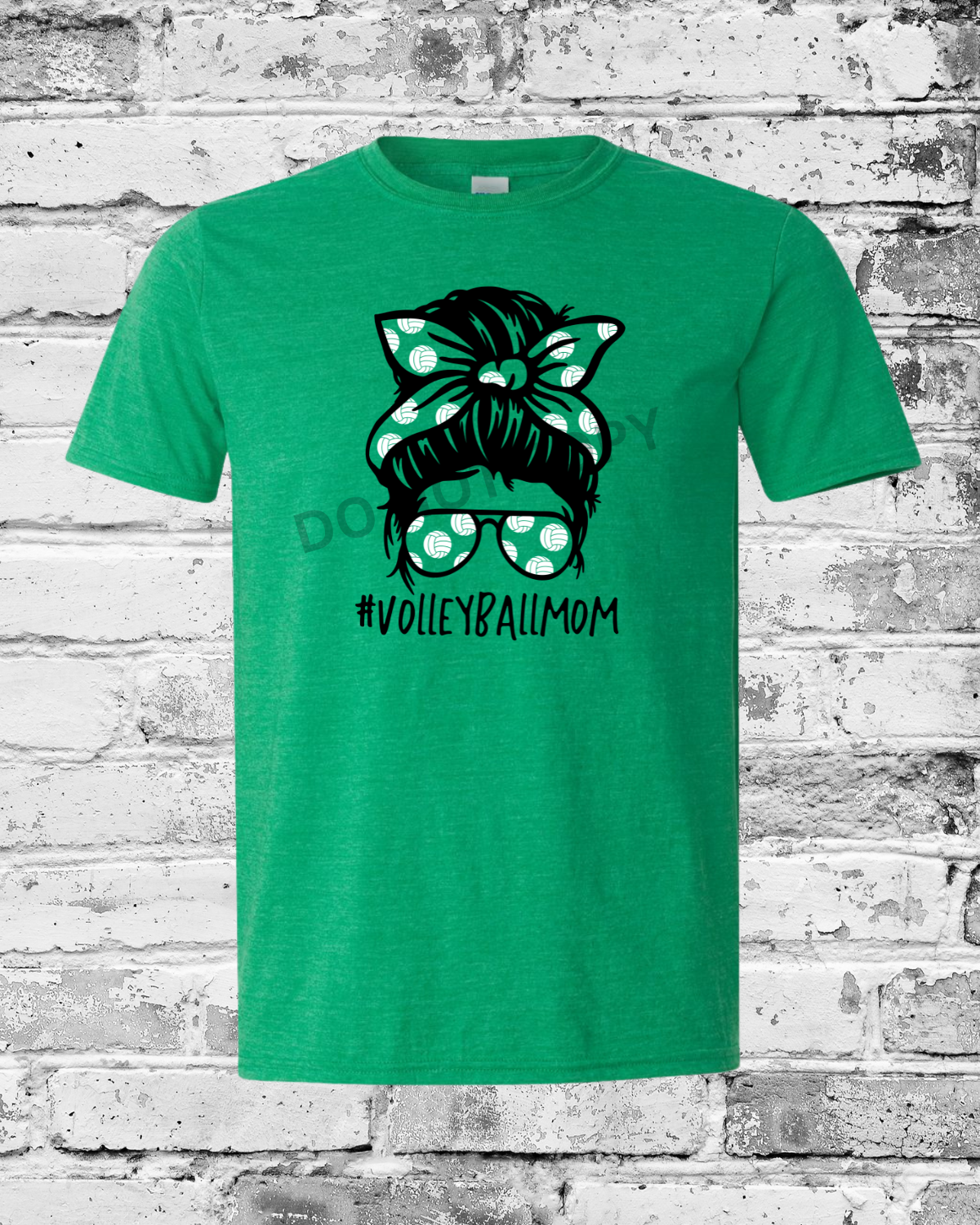 Adult Heather Irish Green T-Shirt w/Messy Bun Mom